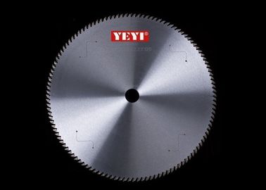 Độ chính xác cao Thép Gỗ cắt Blades Saw Thông tư Mài Với CERATIZIT Mẹo